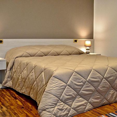 Guest House Margherita Альбіньязего Екстер'єр фото